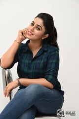 Poorna Interview About Jayammu Nischayammu Raa Movie